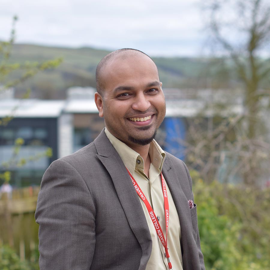 Ismail Ali