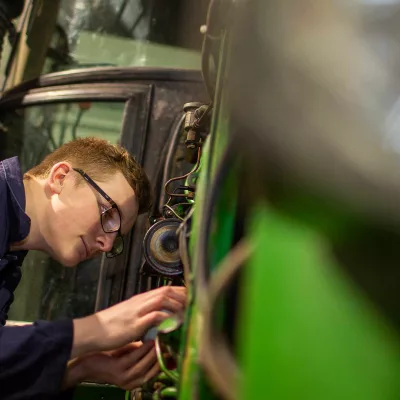 Mechanics & Engineering title