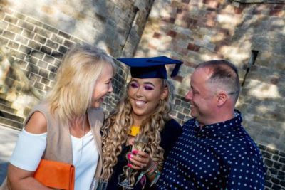 web Bethany Leigh 2 400x267 - Graduation 2019 alt