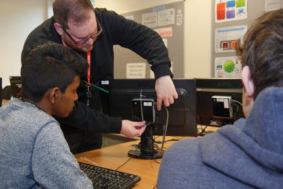 WEB Chris Wright DERIL CHELLADURAI 400x267 - Computing Students Complete IT Maintenance Review alt