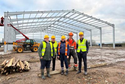 WEB d9f3d869 29a9 434e 91f2 b956ee456d39 400x267 - New Equine Centre - Update alt