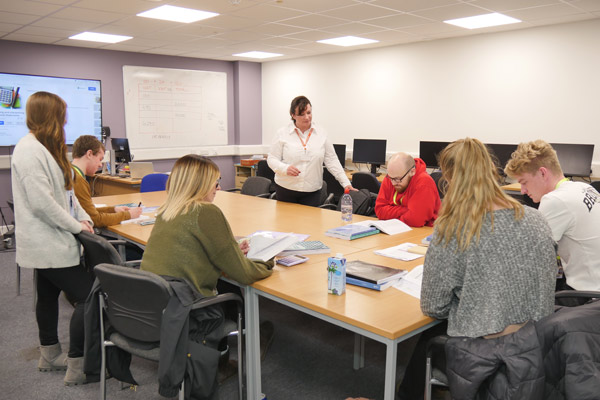 Accountancy lessons for Apprentices at Craven College
