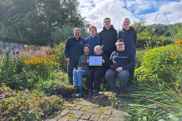Evolve win Yorkshire in Bloom Award