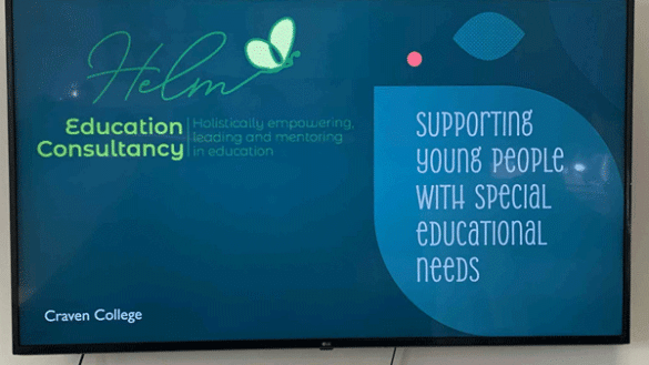 Early Years Students Welcome Guest Speaker - 411882