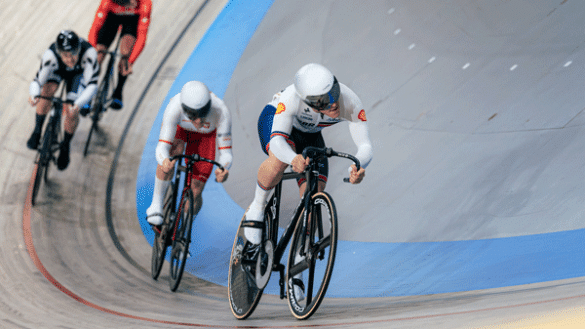 Sports Students Flying High Outside the Classroom - 414040