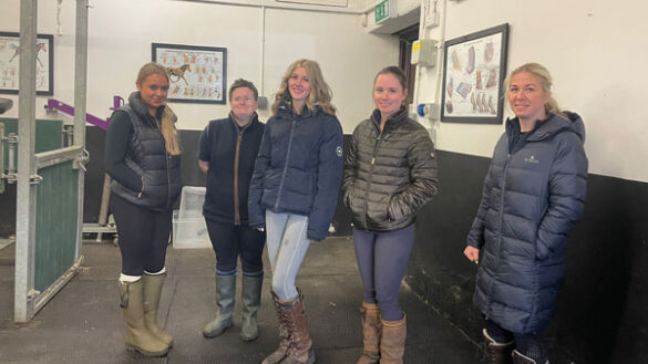 Equine Students Enjoy Amazing Experience - 415387